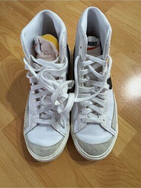 Nike Blazer mid 77
